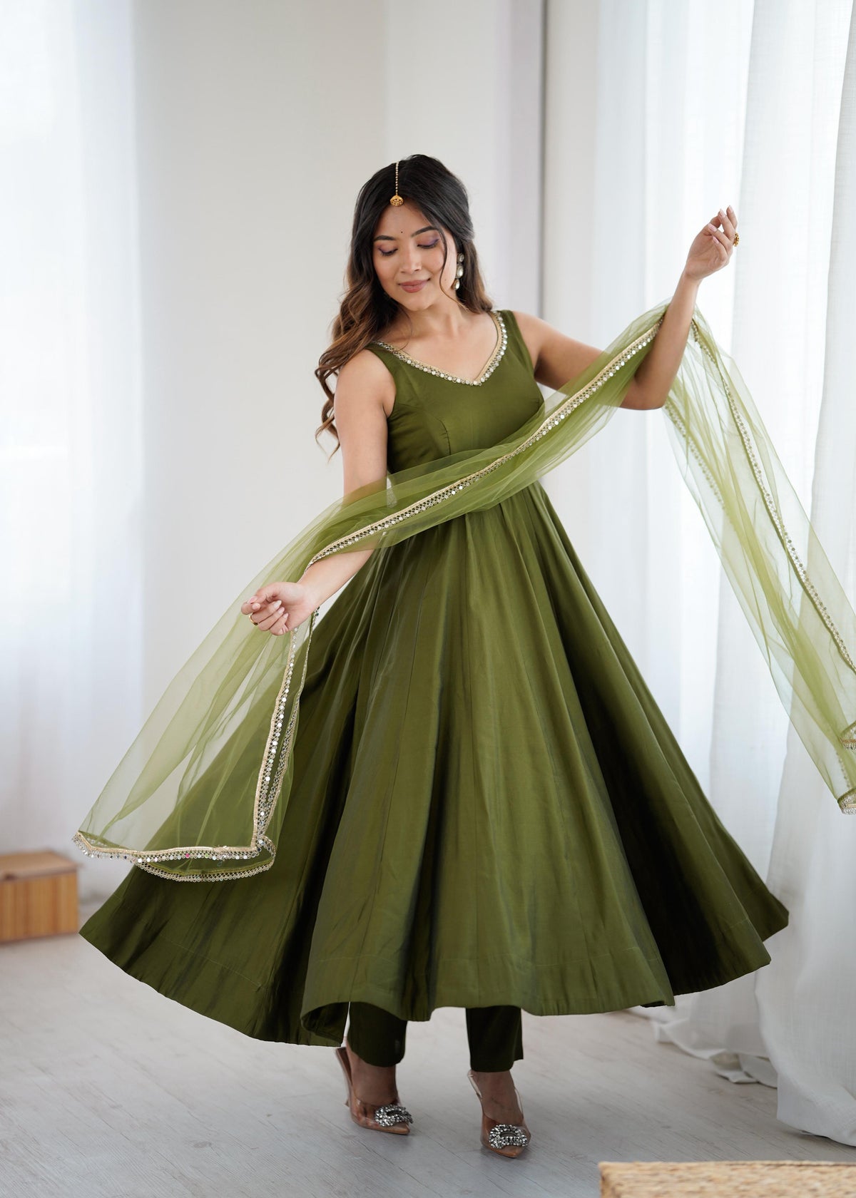 Designer Anarkali Set in Heavy Romansilk Chanderi with Net Dupatta