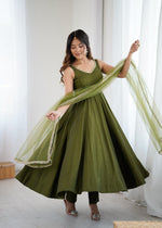 Designer Anarkali Set in Heavy Romansilk Chanderi with Net Dupatta