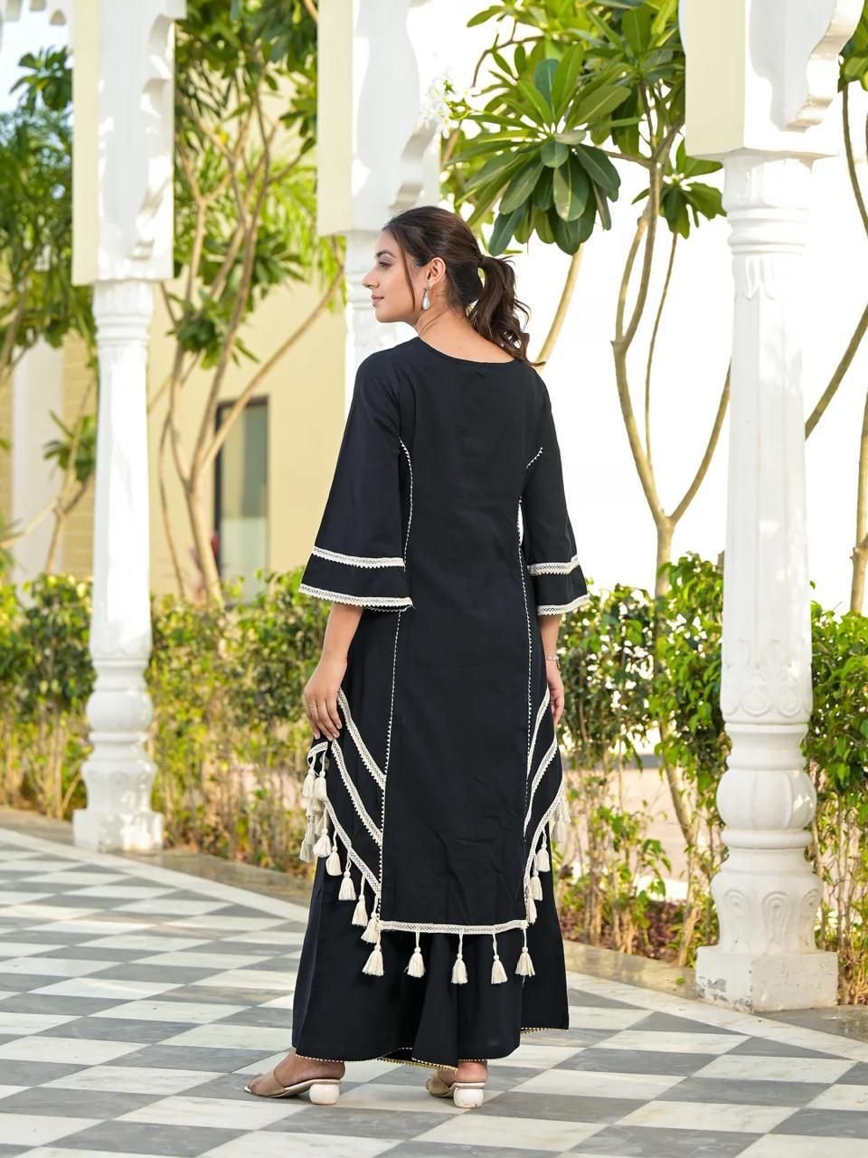 Elegant Reyon Cotton 2-Piece Set with Real Mirror Work image 2