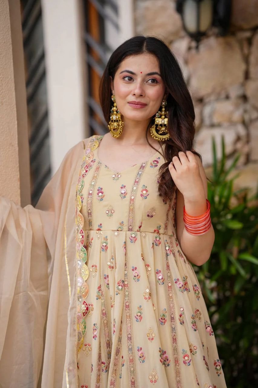 Elegant 3-Piece Co-ord Set in Faux Georgette with Sequence Work image 4