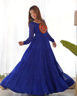 Elegant Leheriya Anarkali Gown with Gamthi Work & 7 Mtr Flair – Ready to Wear